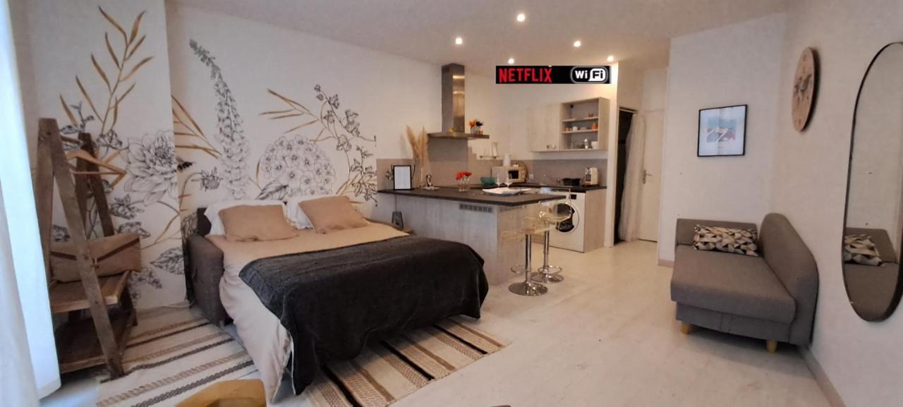 Les Arcades Studio Coeur De Ville Cholet Exteriör bild